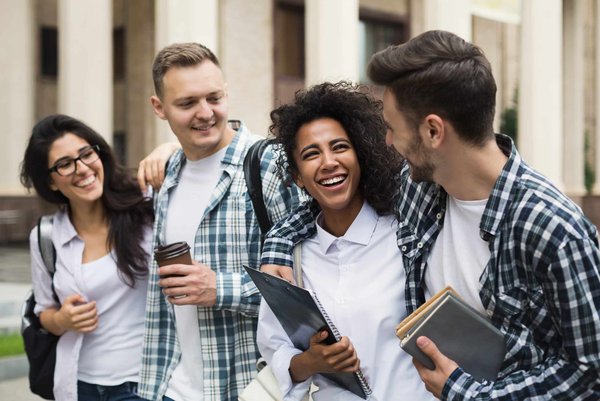 Quels sont les critères à considérer pour choisir une école de management ?