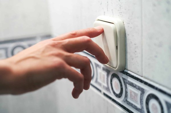 Comment effectuer un branchement d'interrupteur volet roulant?